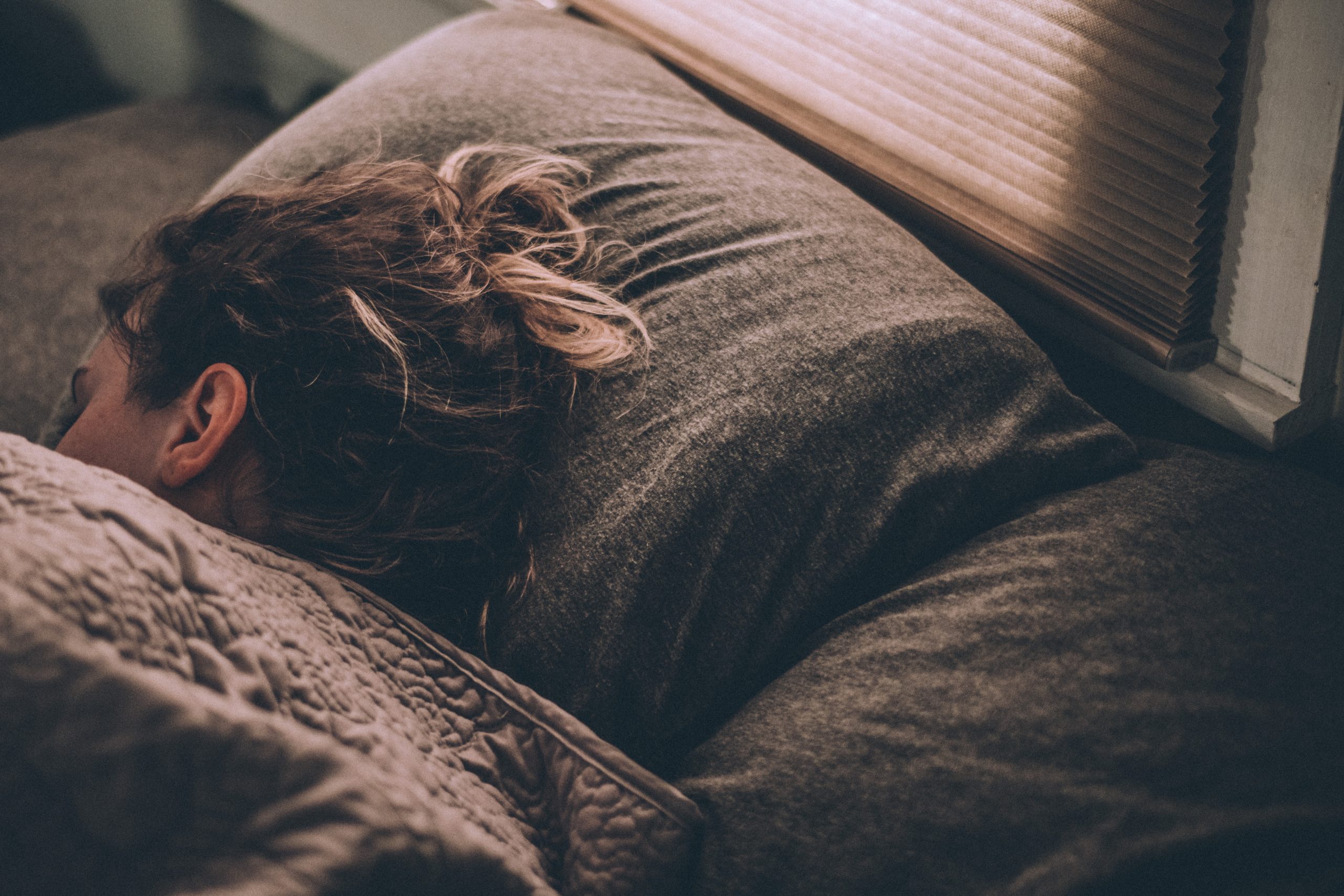 Exploring the Science Behind Solfeggio Frequencies and Their Impact on Sleep